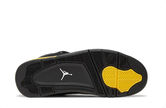 Air Jordan 4 Retro 'Thunder' 2023 Sneakers