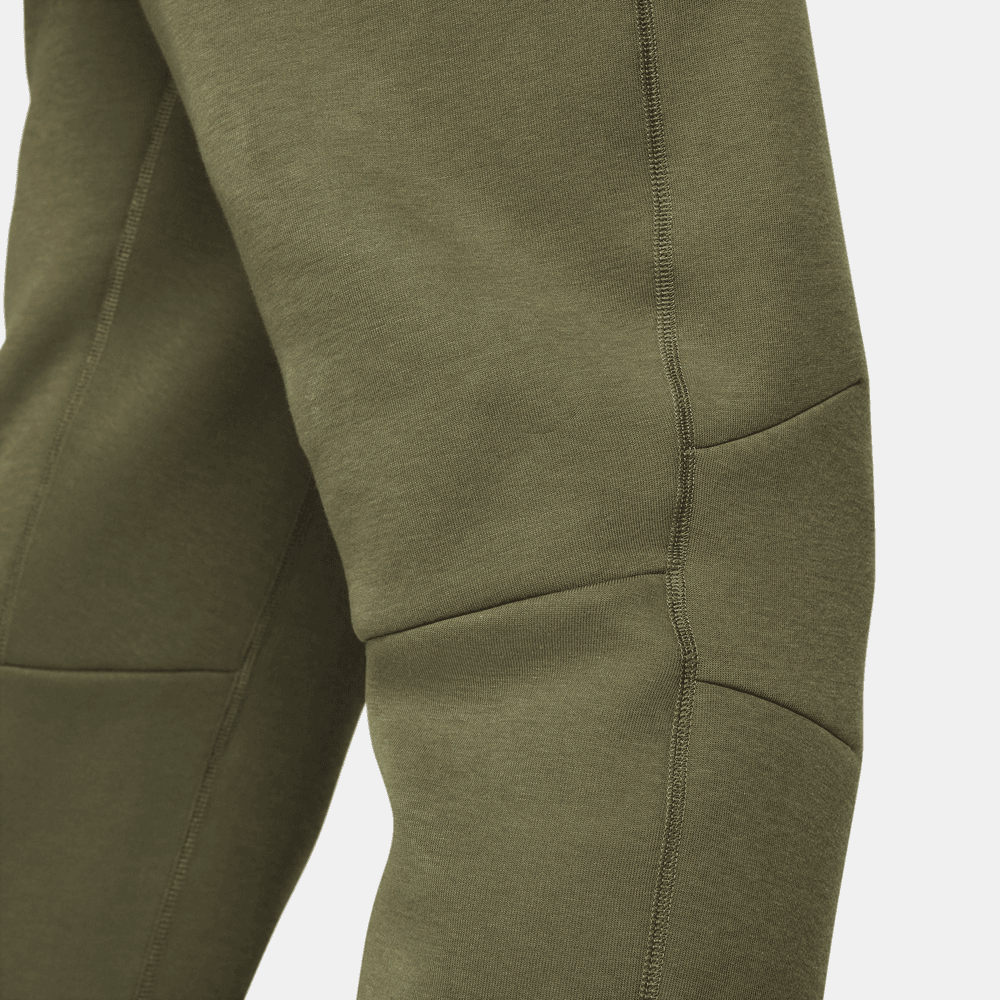 Nike Sportswear Tech Fleece Slim Fit Jogger