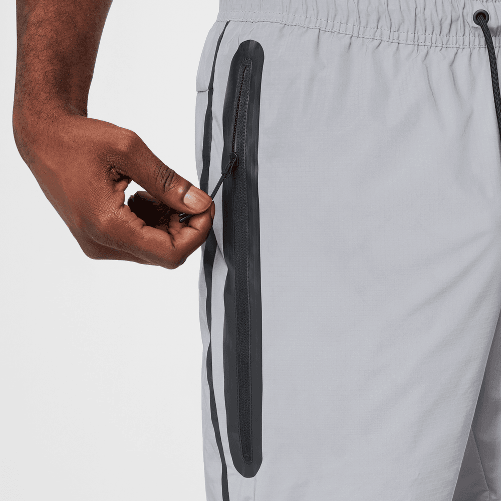 Nike Tech Woven Reflective Pant