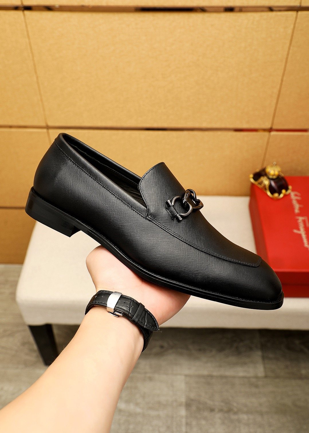 Ferragamo Black Textured Bit Loafers