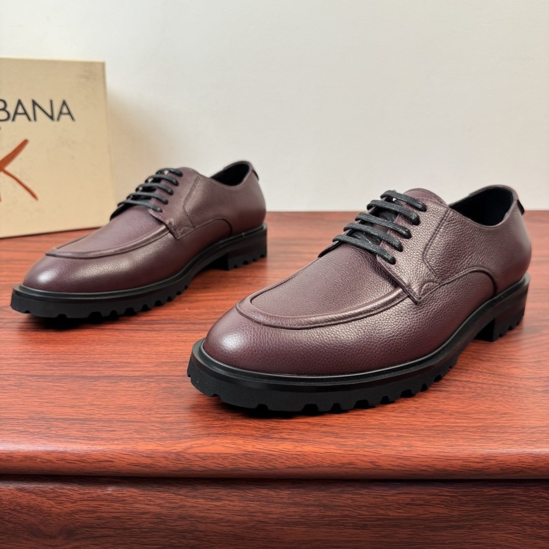 Dolce & Gabbana Men's Grained Leather Derby Shoes