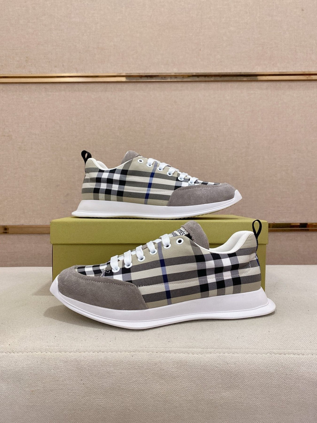 Hermès Plaid Low-Top Sneakers